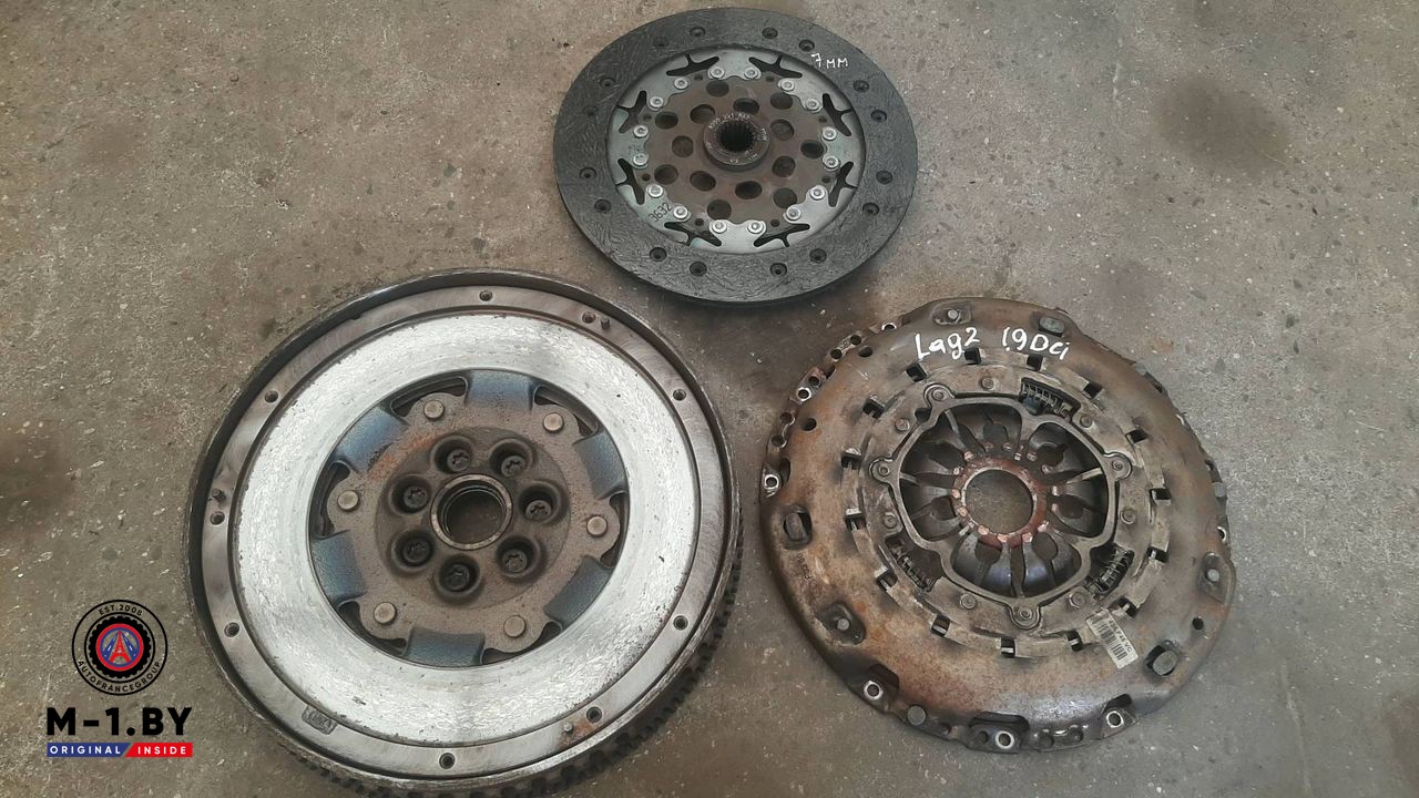 комплект сцепления Renault Laguna 2 поколение (2001 - 2005), 1.9 л., дизель, 8200416685