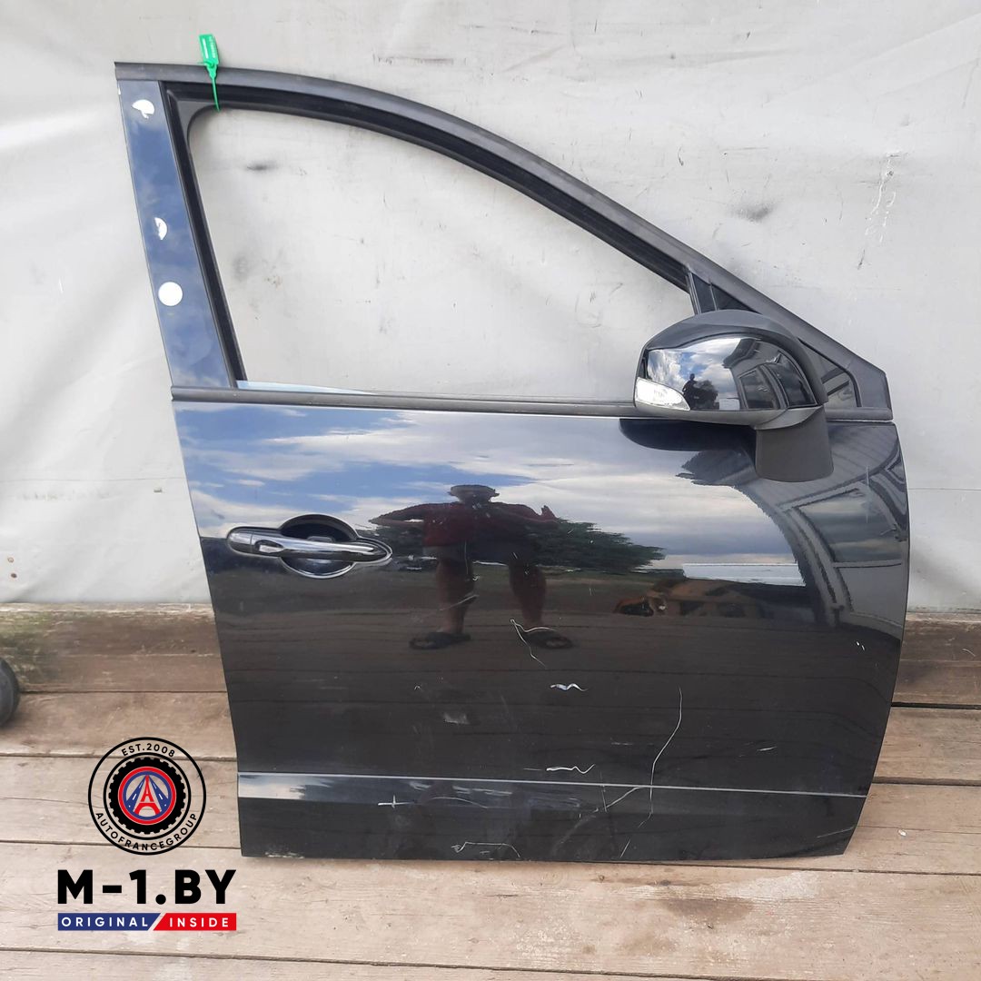 дверь передняя правая Renault Grand Scenic 3 поколение [рестайлинг] (2012 - 2013)