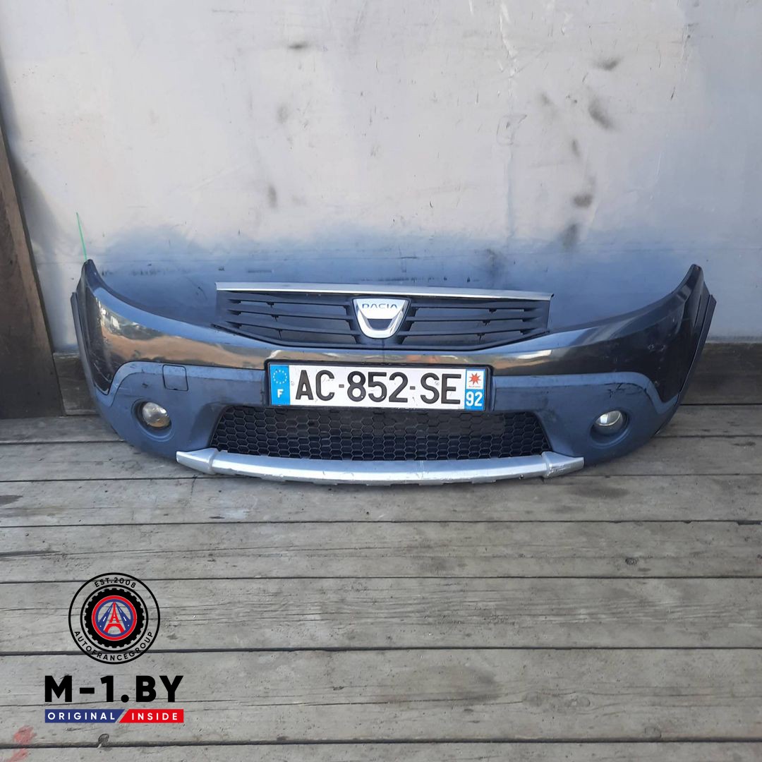 бампер передний Dacia Sandero 1 поколение (2008 - 2012)