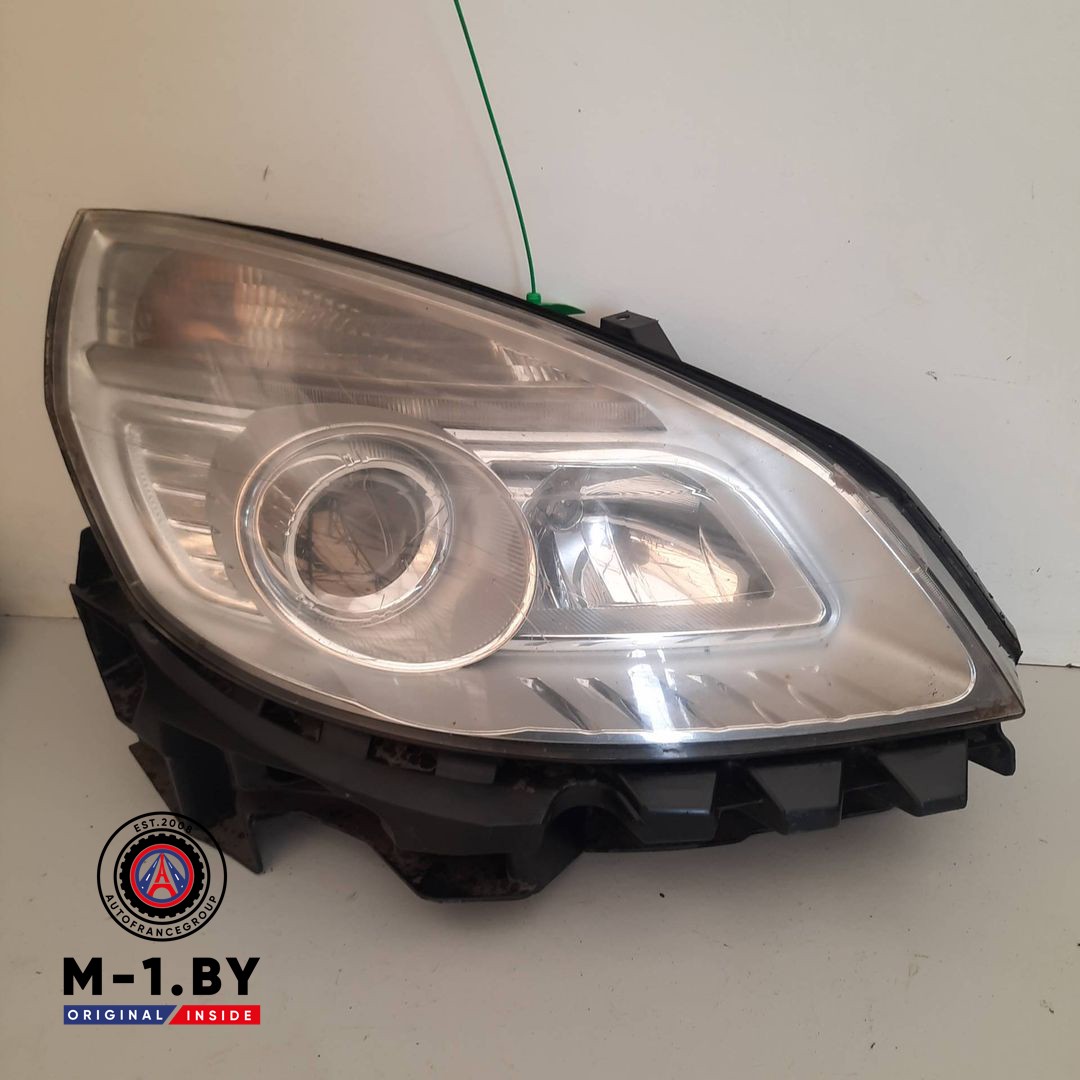 фара правая Renault Scenic 2 поколение [рестайлинг] (2006 - 2010)