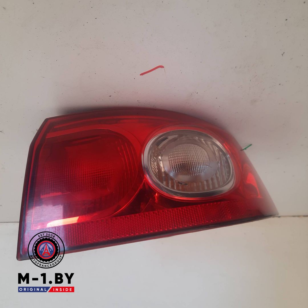 фонарь задний правый Renault Laguna 2 поколение [рестайлинг] (2005 - 2007)