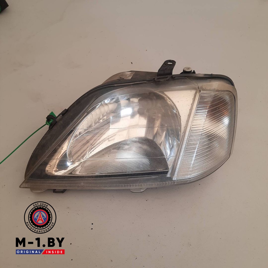 фара левая Renault Logan 1 поколение (2004 - 2009), 8200211005