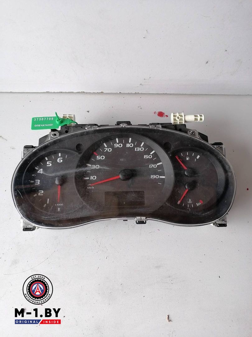 щиток приборов (приборная панель) Renault Master 3 поколение (2010 - 2014), P248109785R