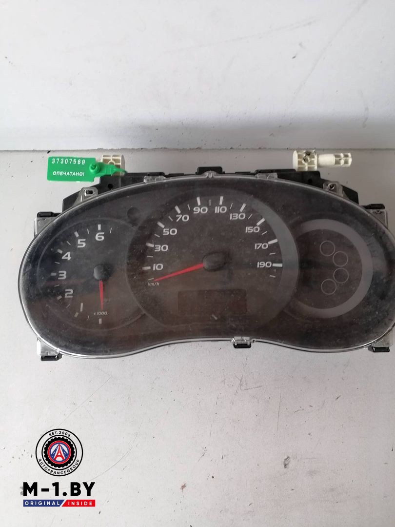 щиток приборов (приборная панель) Renault Master 3 поколение (2010 - 2014), P248107584R
