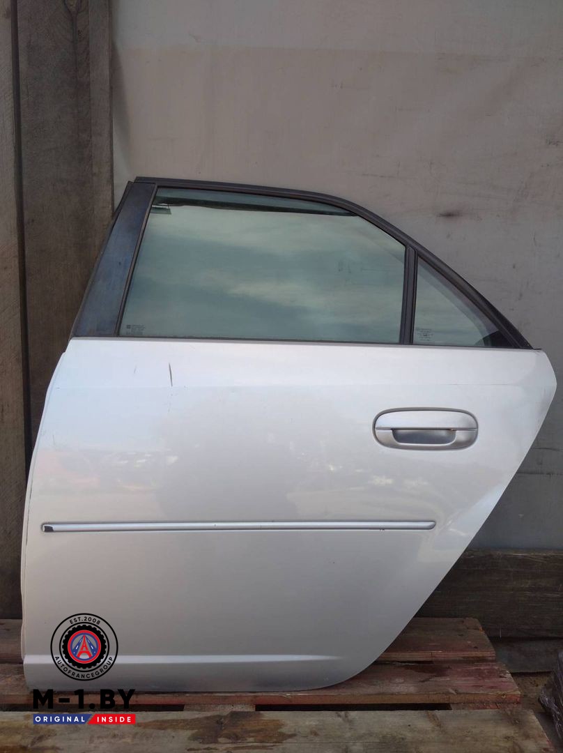 дверь задняя левая Cadillac CTS 1 поколение (2002 - 2007)