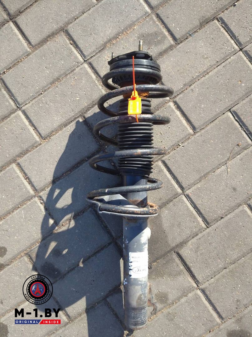 стойка передняя правая Ford Transit Connect 1 поколение (2002 - 2009), 1.8 л., дизель