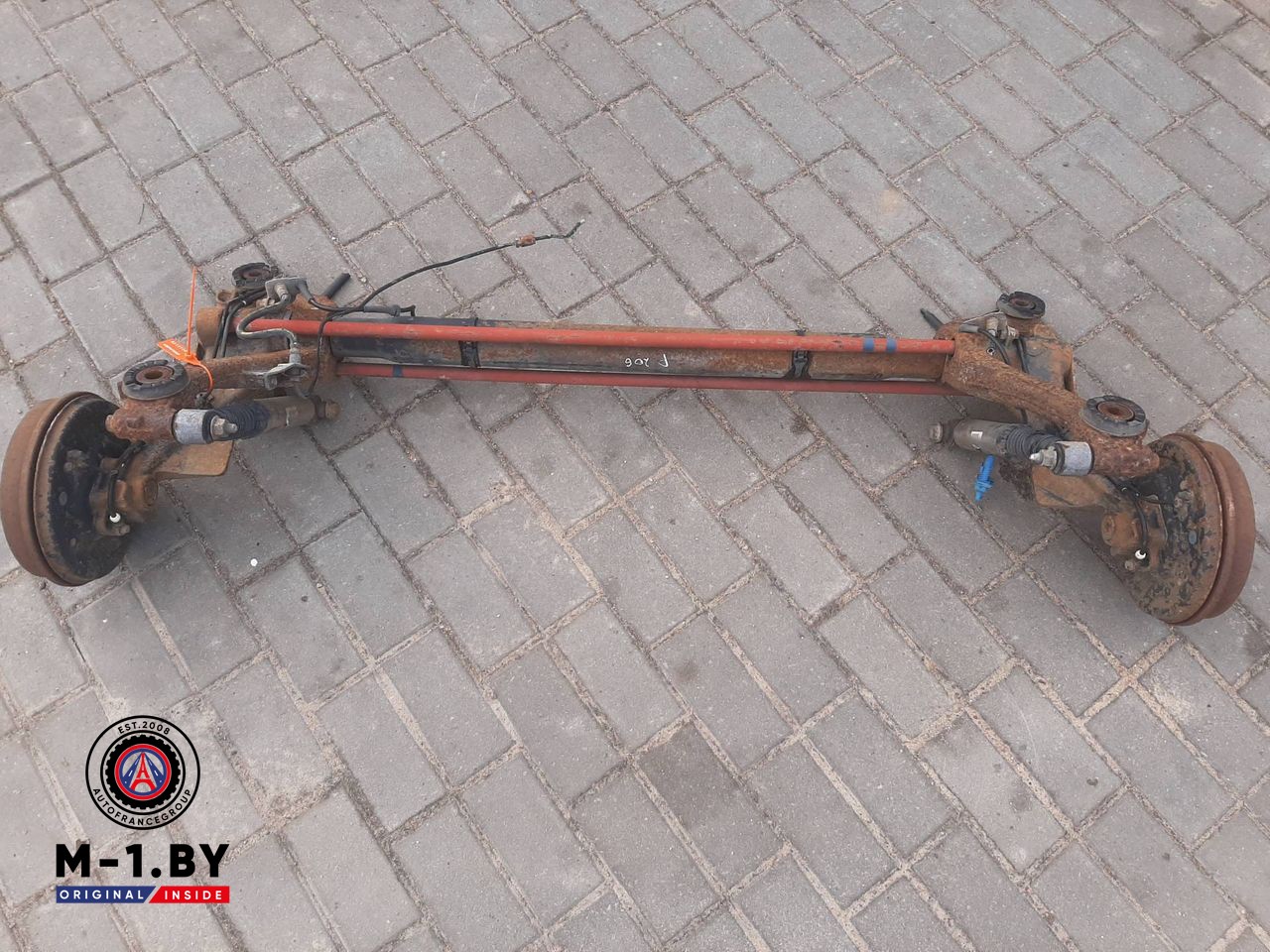 балка подвески задняя Peugeot 206 1 поколение [рестайлинг] (2002 - 2009), хетчбэк 5 дв.