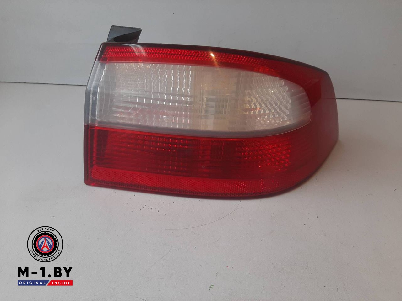 фонарь задний правый Renault Laguna 2 поколение (2001 - 2005), 8200002474