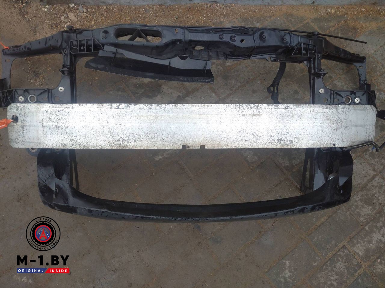 передняя панель крепления облицовки (телевизор) Opel Corsa D (2006 - 2010)