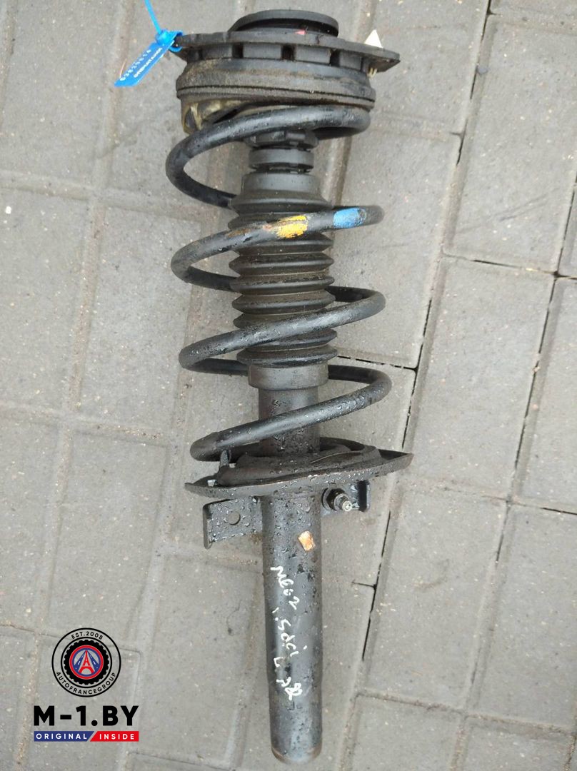 стойка передняя левая Renault Megane 2 поколение (2002 - 2006), 1.5 л., дизель
