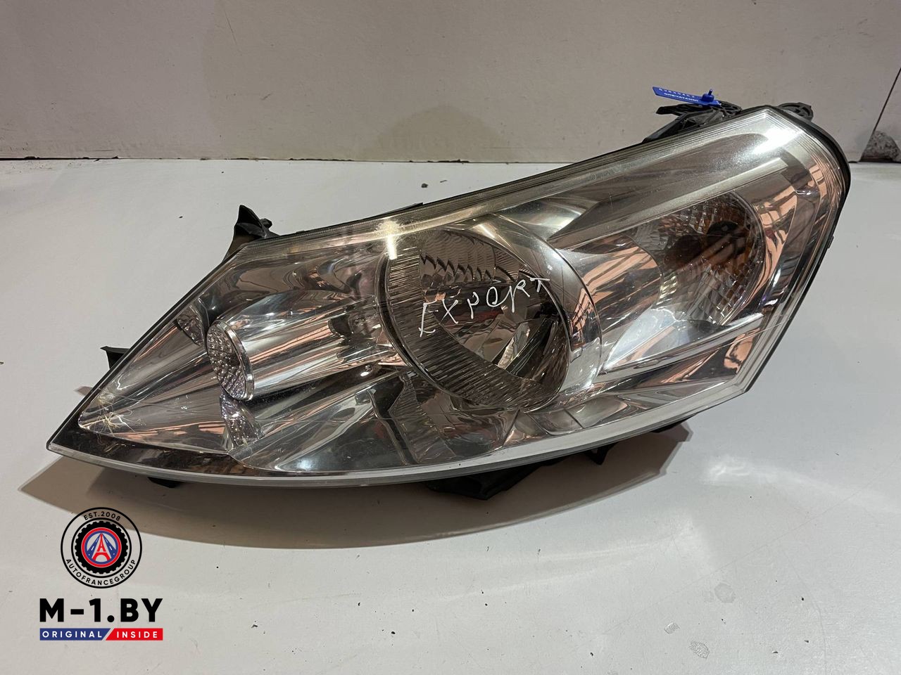 фара левая Peugeot Expert 2 поколение (2007 - 2012)