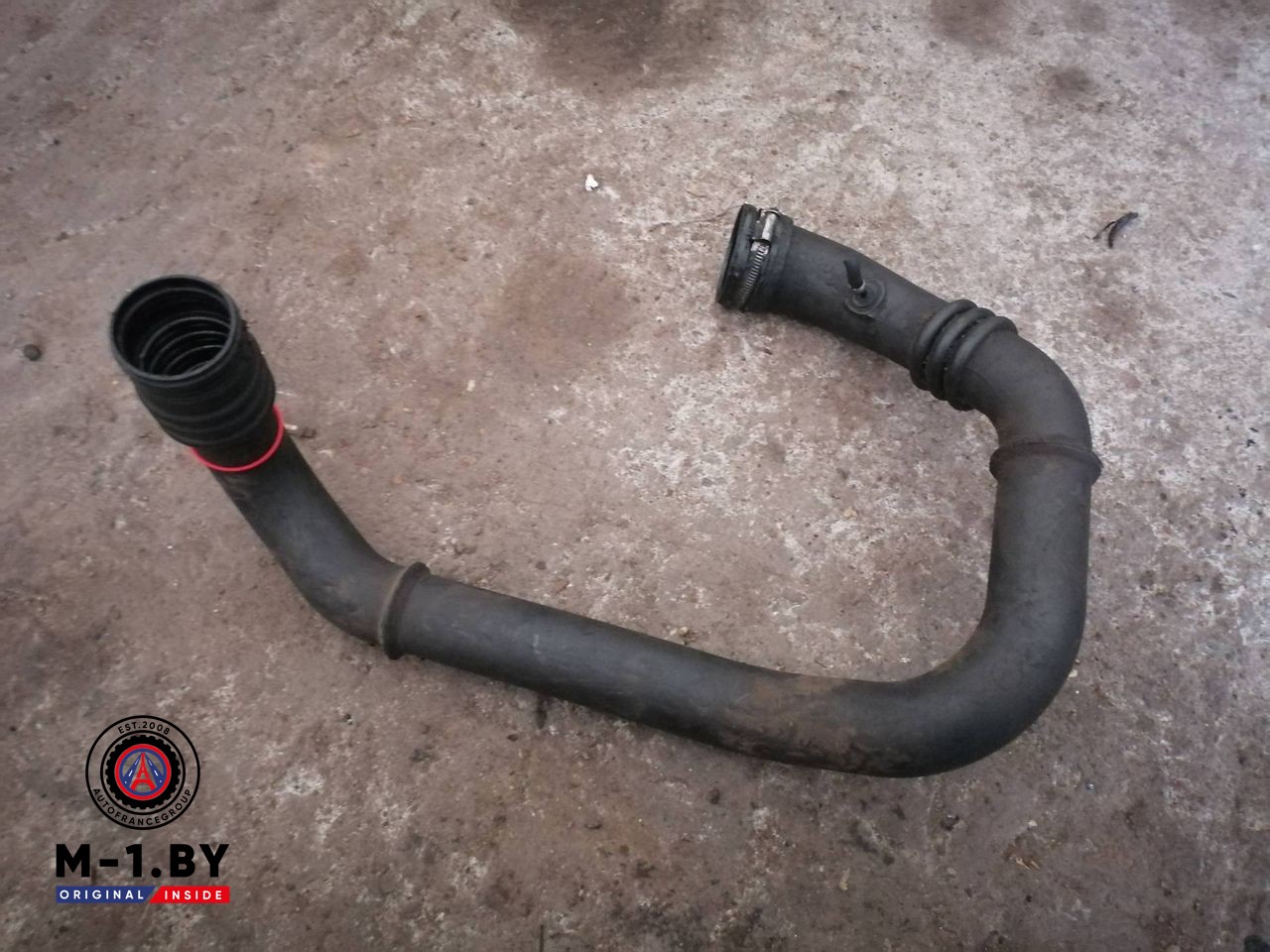 патрубок интеркулера Renault Master 2 поколение (1998 - 2003), 7700312297
