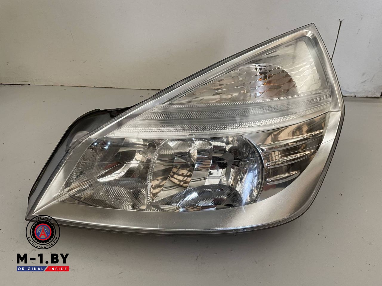 фара левая Renault Espace 4 поколение [рестайлинг] (2006 - 2012), 8200394702
