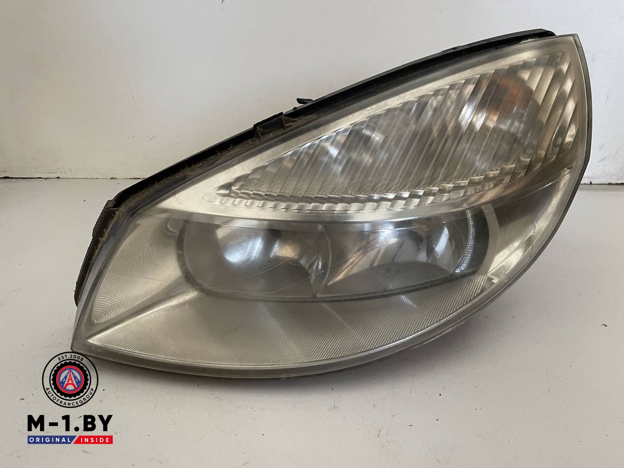 фара левая Renault Scenic 2 поколение (2003 - 2006)