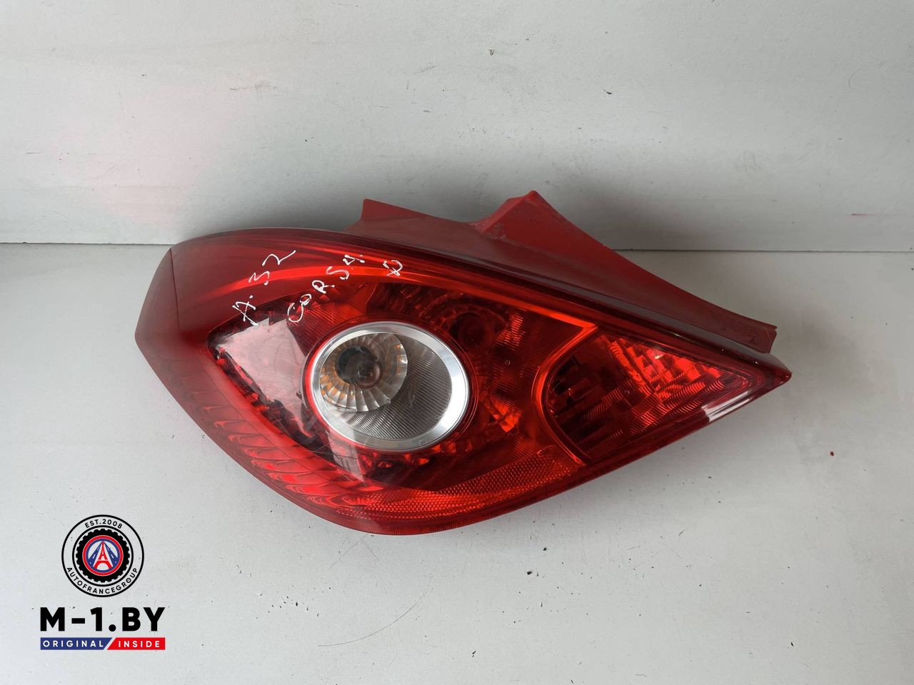 фонарь задний левый Opel Corsa D [рестайлинг] (2010 - 2011), 13186350