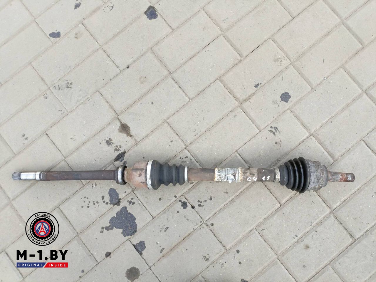 полуось передняя правая (приводной вал, ШРУС) Citroen C4 1 поколение (2004 - 2008), 1.5 л., дизель