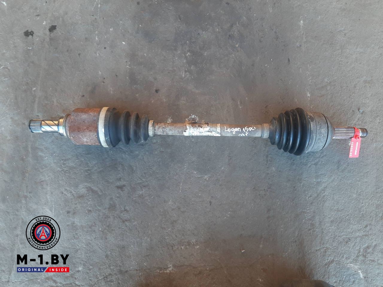 полуось передняя левая (приводной вал, ШРУС) Renault Logan 1 поколение (2004 - 2009), 1.5 л., дизель, 8200863653