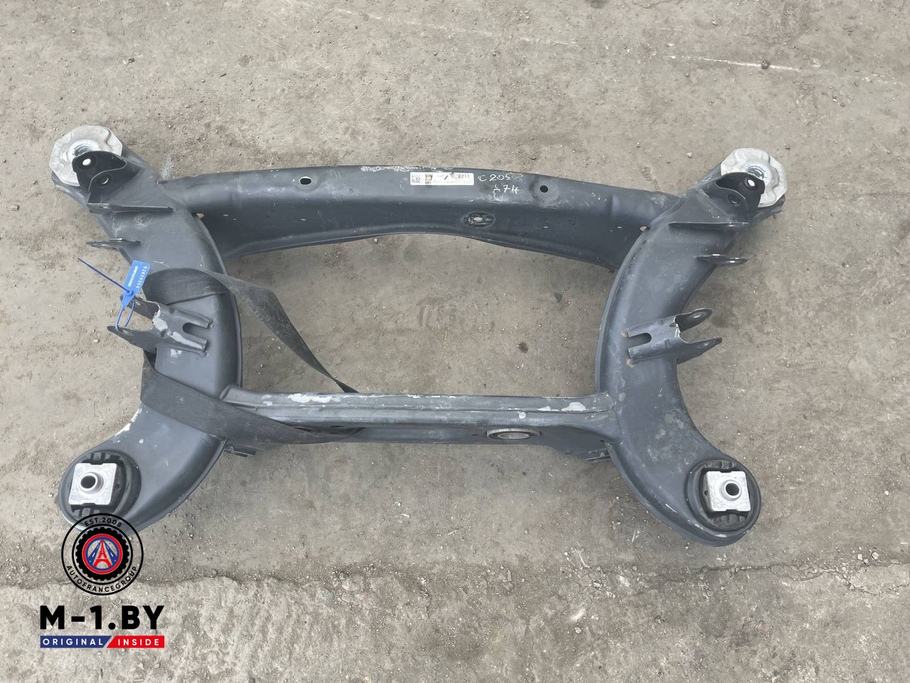 балка подвески задняя Mercedes-Benz C-Класс W205/S205/C205 (2014 - 2018), 1.6 л., дизель, 2053508211
