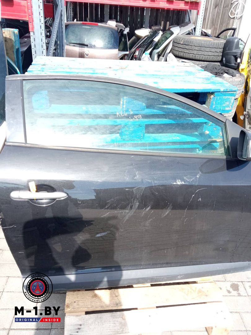 дверь передняя правая Renault Megane 3 поколение (2008 - 2014), купе