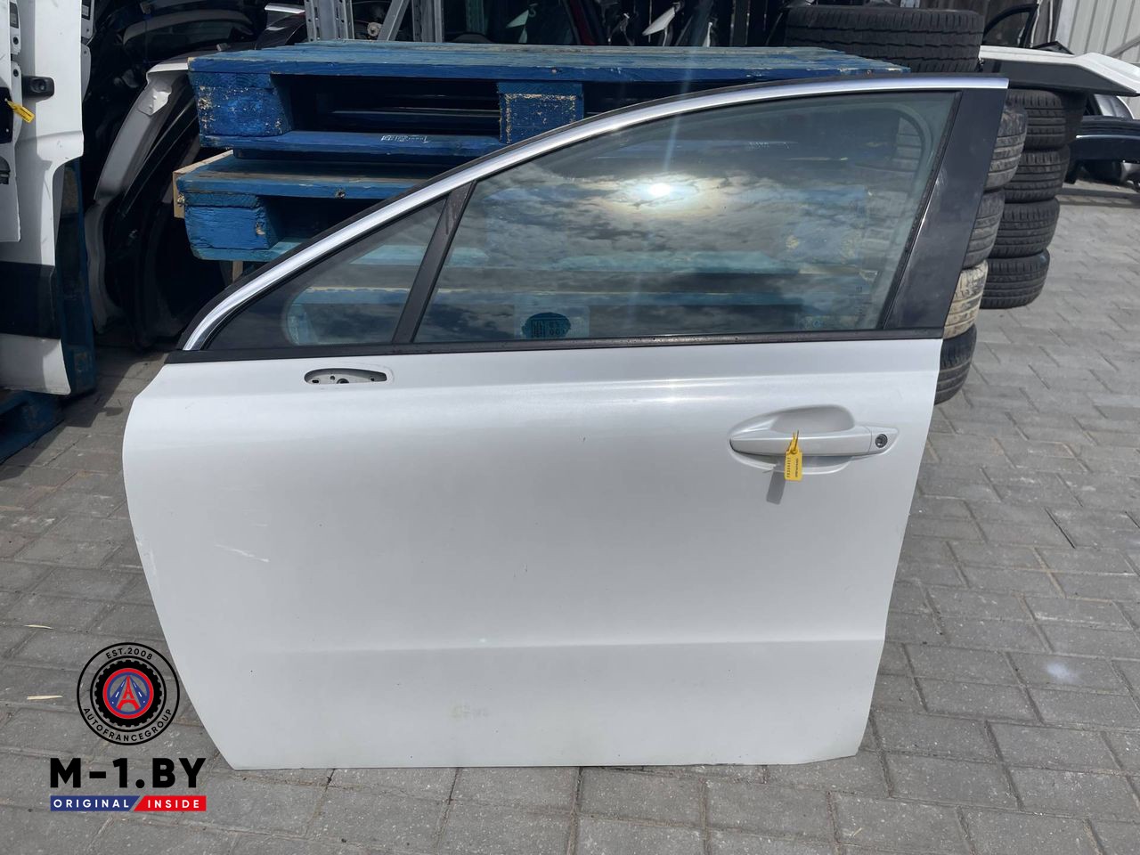 дверь передняя левая Peugeot 508 1 поколение (2010 - 2014)
