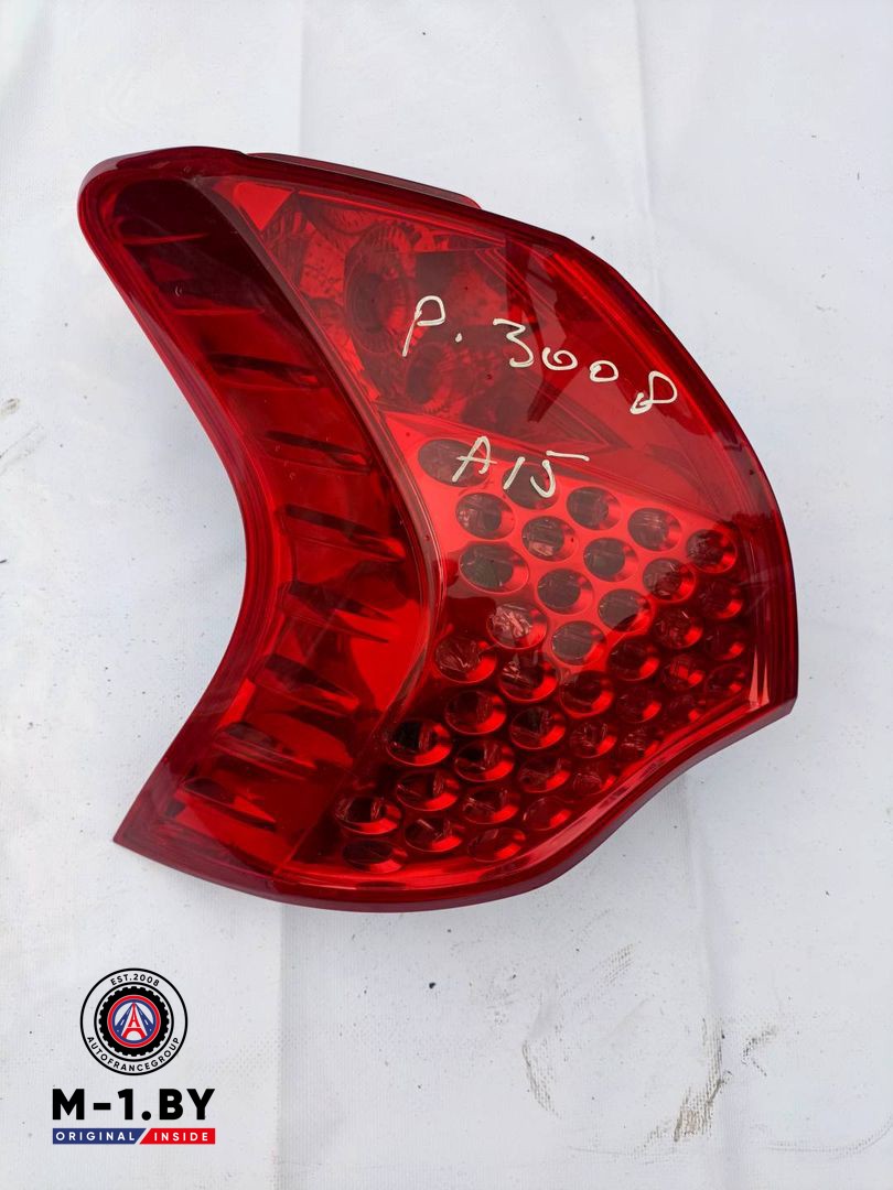 фонарь задний левый Peugeot 3008 1 поколение (2010 - 2013), 9683460880