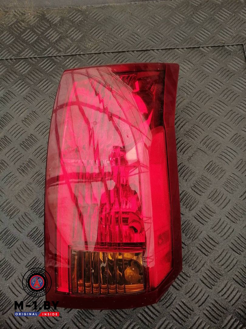 фонарь задний правый Cadillac CTS 1 поколение (2002 - 2007), 10010606