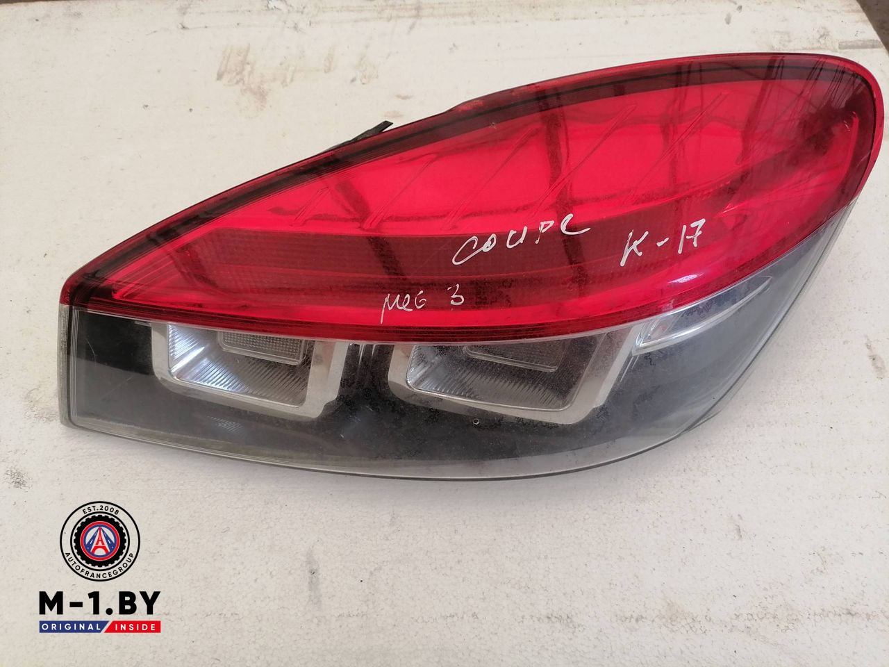 фонарь задний правый Renault Megane 3 поколение (2008 - 2014), купе, 265500008R