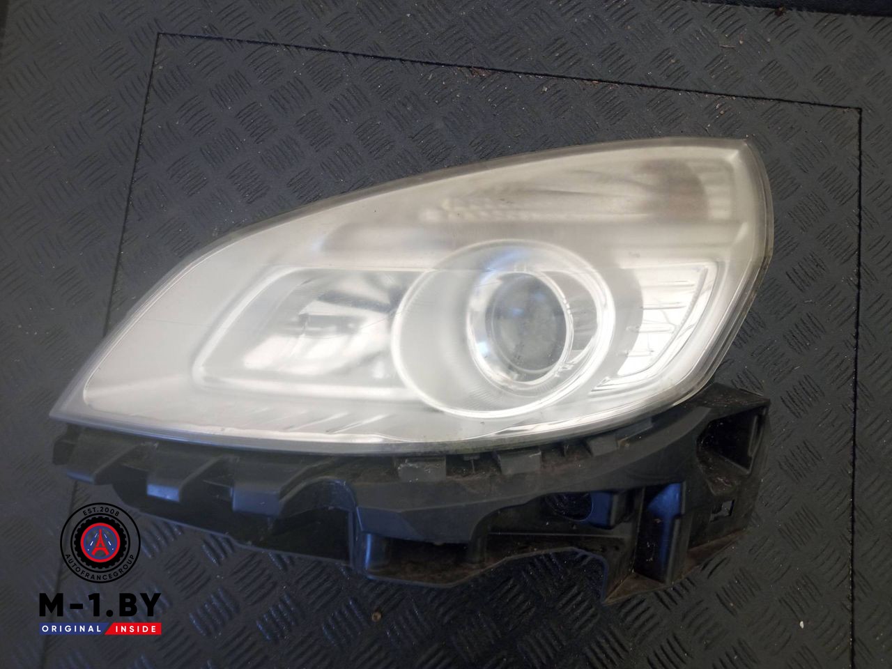фара левая Renault Scenic 2 поколение (2003 - 2006)