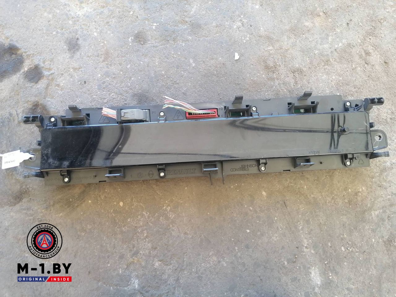 щиток приборов (приборная панель) Renault Scenic 2 поколение (2003 - 2006), P8200494955A
