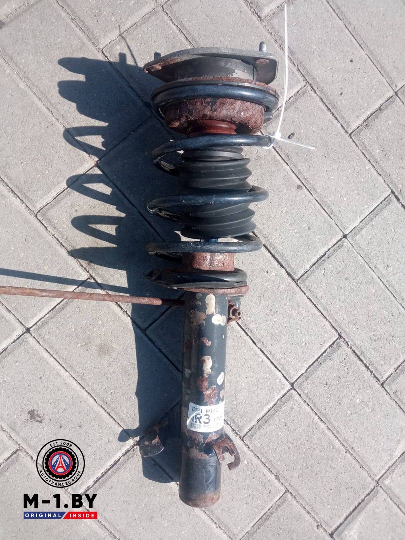 стойка передняя правая Mini Cooper 1 поколение (2000 - 2004)