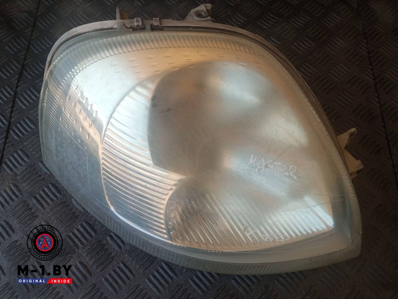 фара правая Renault Master 2 поколение (1998 - 2003), 8200163518
