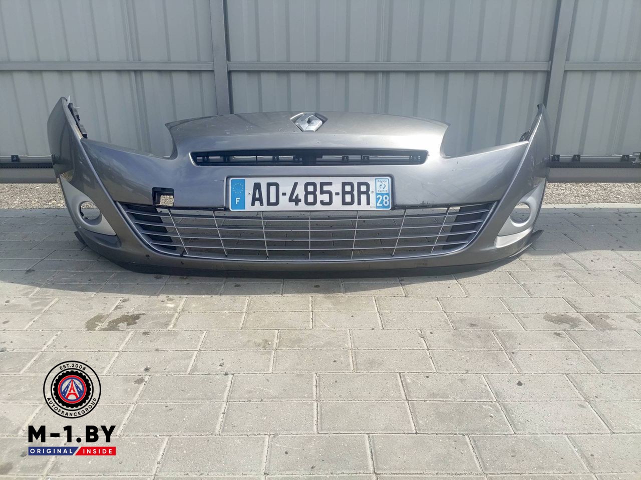 бампер передний Renault Scenic 3 поколение (2009 - 2012)
