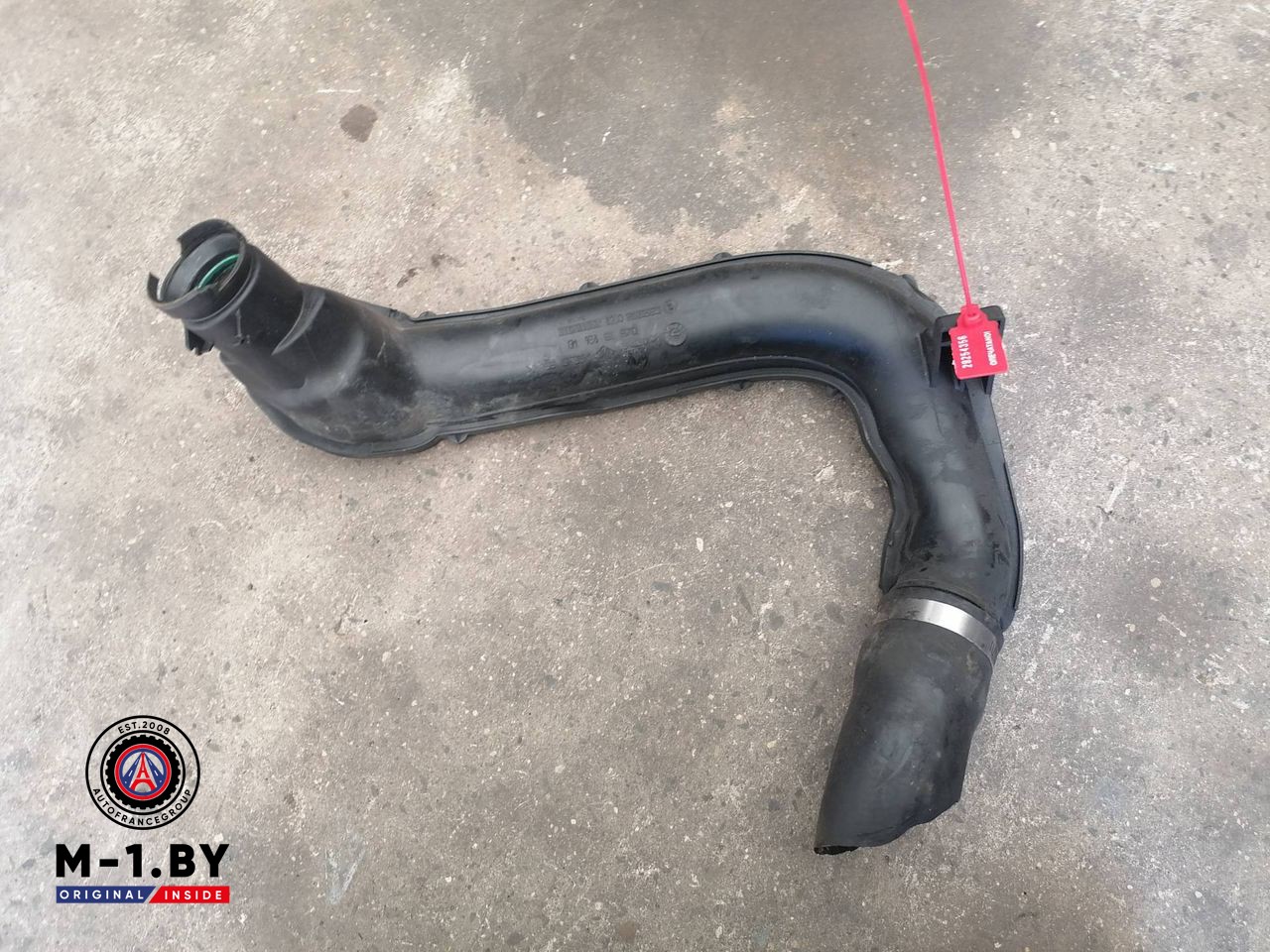 патрубок интеркулера Renault Trafic 2 поколение (2001 - 2006), 8200808665