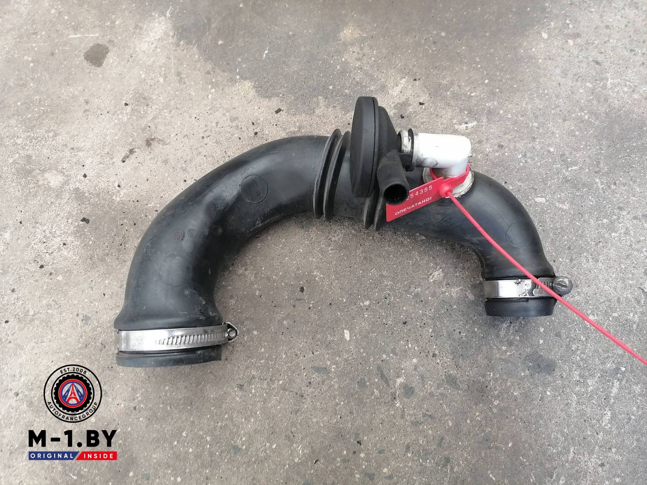 патрубок интеркулера Renault Logan 1 поколение (2004 - 2009), 1.5 л., дизель, 8200331958