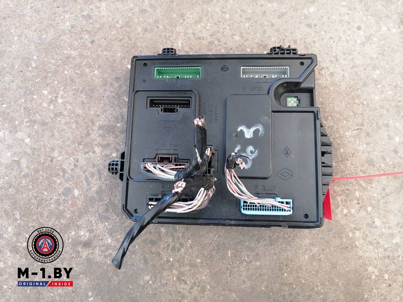 блок комфорта Renault Scenic 3 поколение (2009 - 2012), 284B13640R