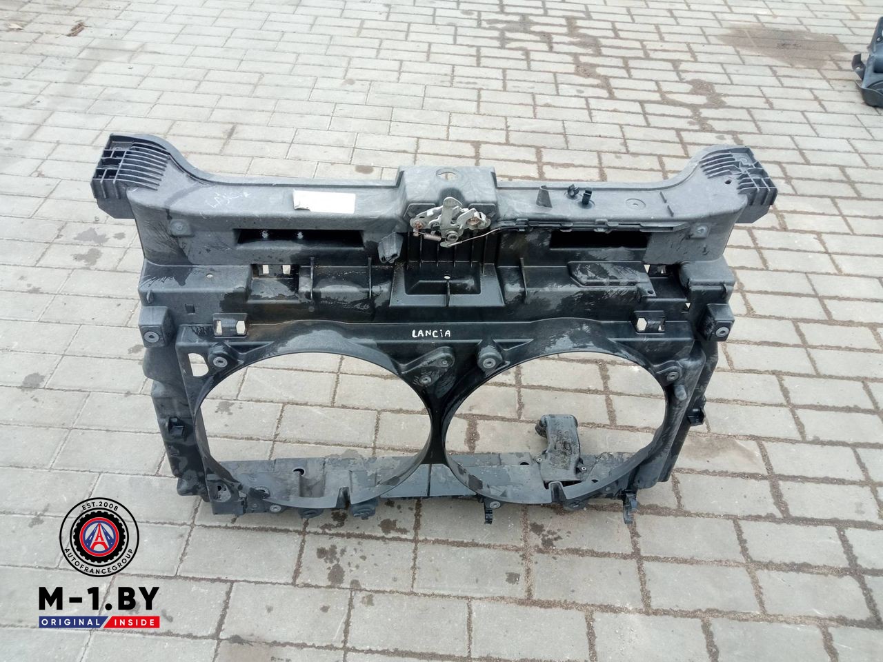 передняя панель крепления облицовки (телевизор) Lancia Phedra 1 поколение (2002 - 2010)