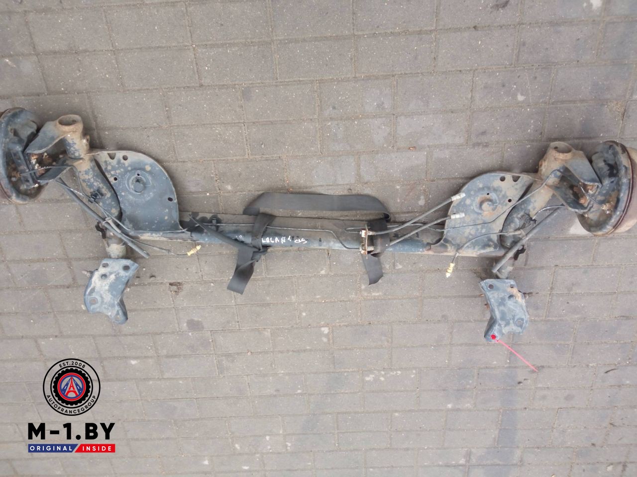 балка подвески задняя Renault Logan 1 поколение (2004 - 2009), седан