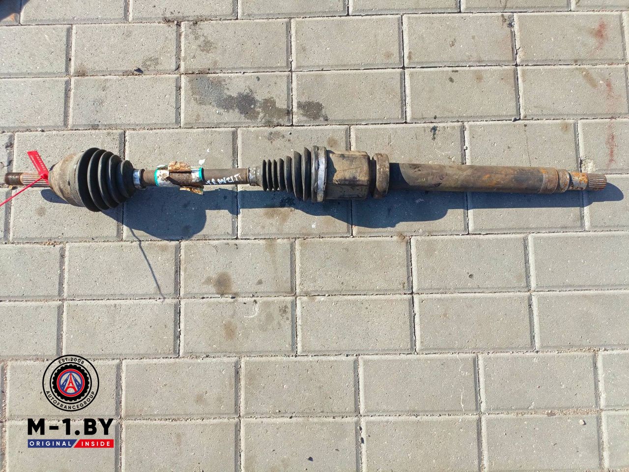 полуось передняя правая (приводной вал, ШРУС) Ford Transit Connect 1 поколение (2002 - 2009), 1.8 л., дизель