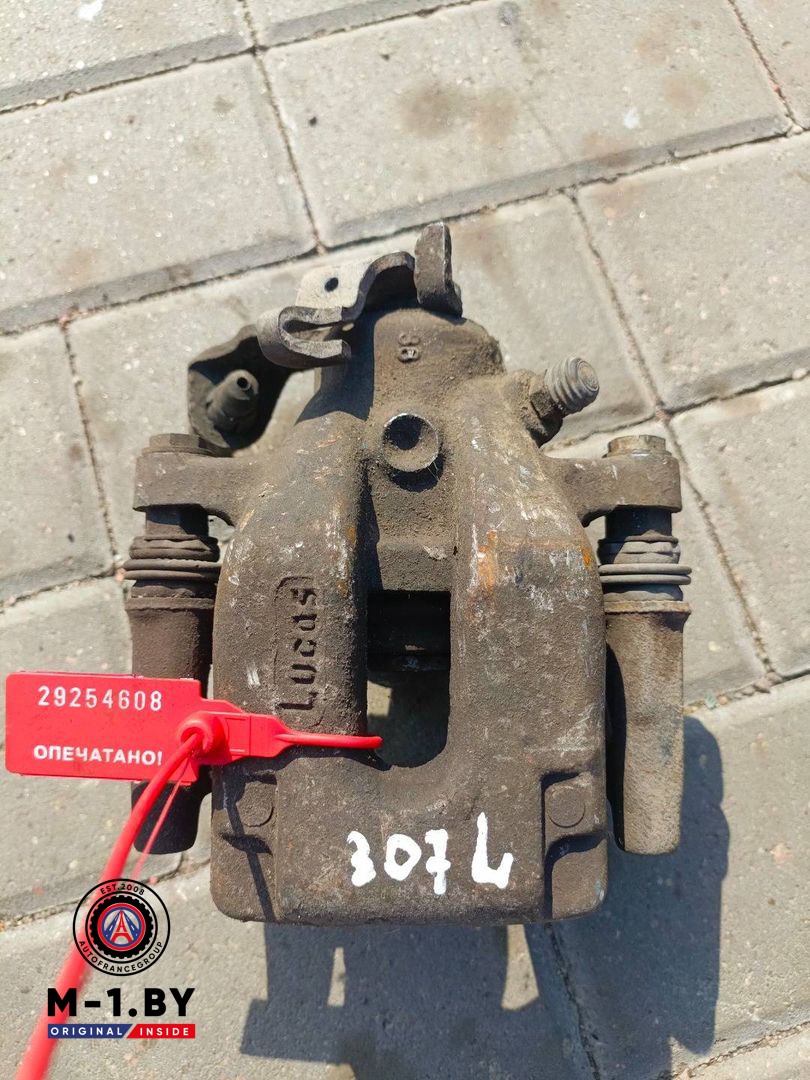 суппорт задний правый Peugeot 307 1 поколение (2001 - 2005)