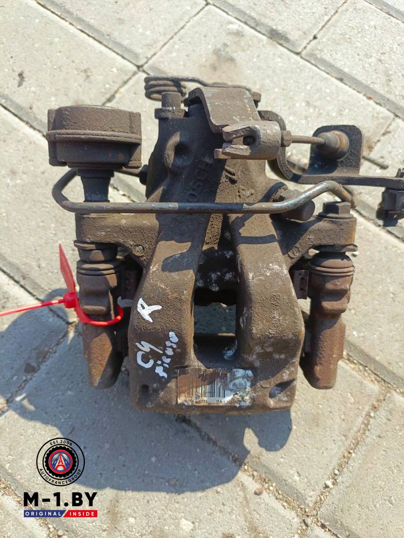 суппорт задний правый Citroen C4 Picasso 1 поколение (2006 - 2013)