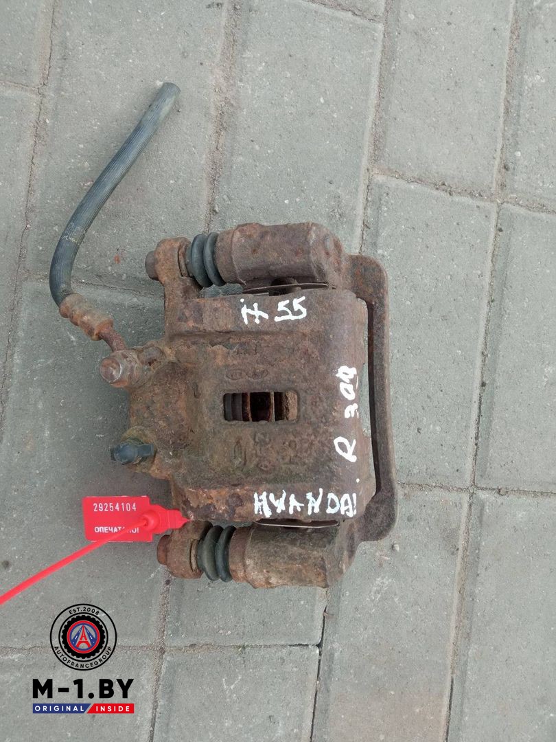суппорт задний правый Hyundai ix55 1 поколение (2008 - 2013)