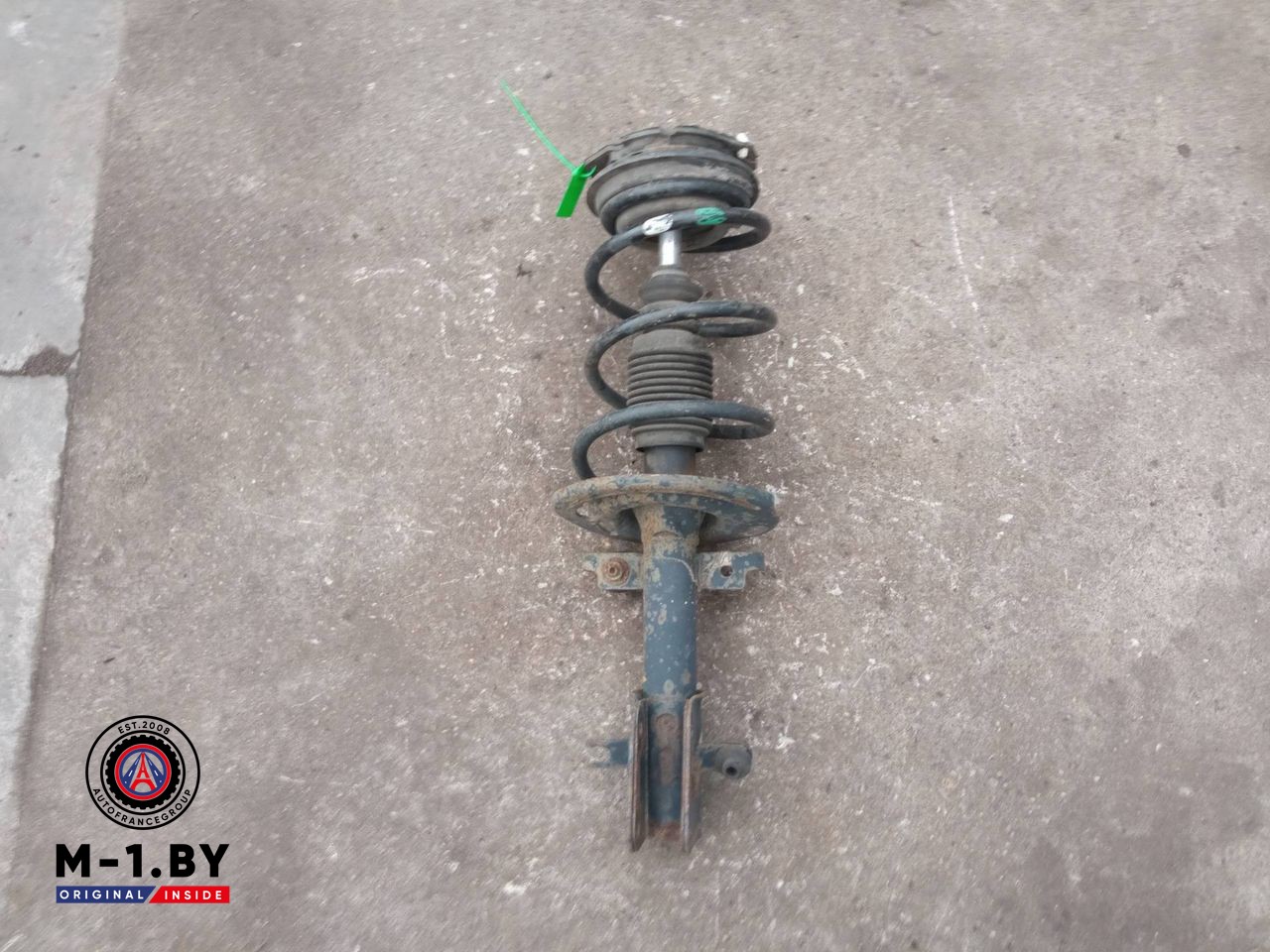 стойка передняя правая Renault Laguna 2 поколение (2001 - 2005), 2.0 л., бензин