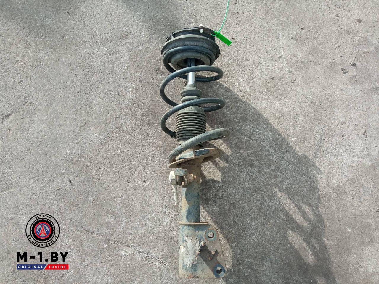 стойка передняя правая Renault Laguna 2 поколение (2001 - 2005), 1.9 л., дизель, 8200002876
