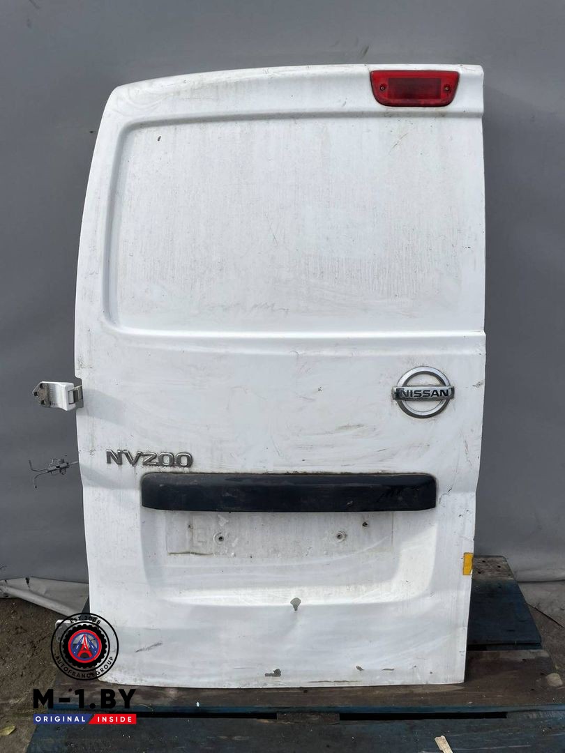 дверь задняя распашная левая Nissan NV200 1 поколение (2009 - 2026)