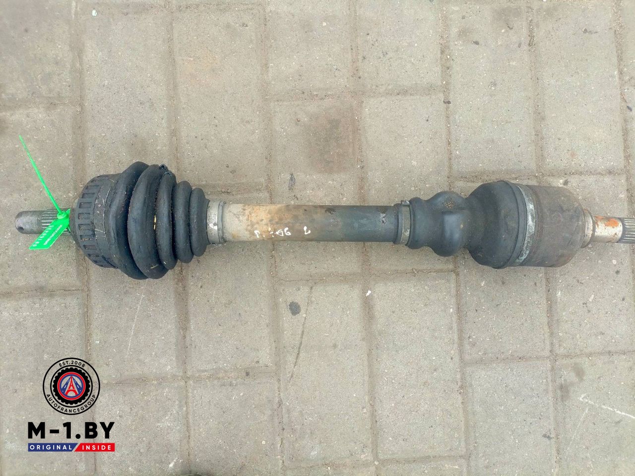 полуось передняя левая (приводной вал, ШРУС) Peugeot 306 1 поколение (1993 - 1997), 1.8 л., бензин, АКПП