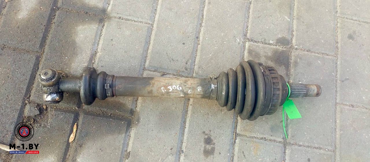 полуось передняя правая (приводной вал, ШРУС) Peugeot 306 1 поколение (1993 - 1997)