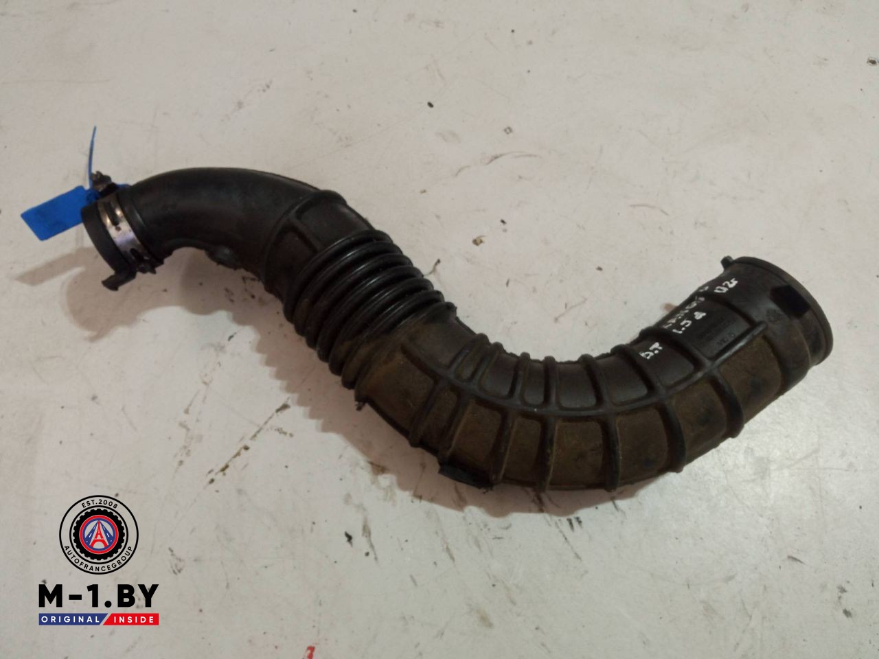 патрубок воздушного фильтра Renault Kangoo 1 поколение 2002, 1.5 л., дизель, 8200500384A