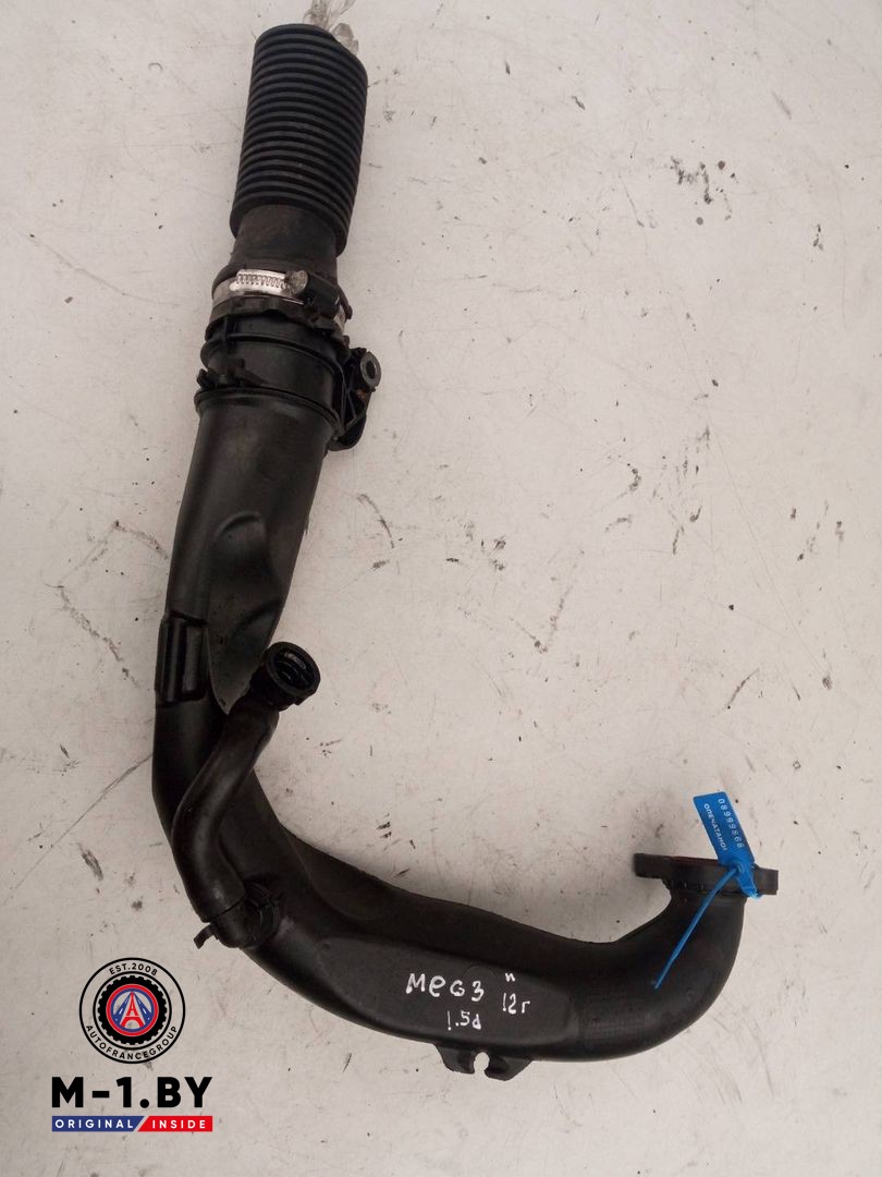 патрубок интеркулера Renault Megane 3 поколение 2012, 1.5 л., дизель, 8200645723