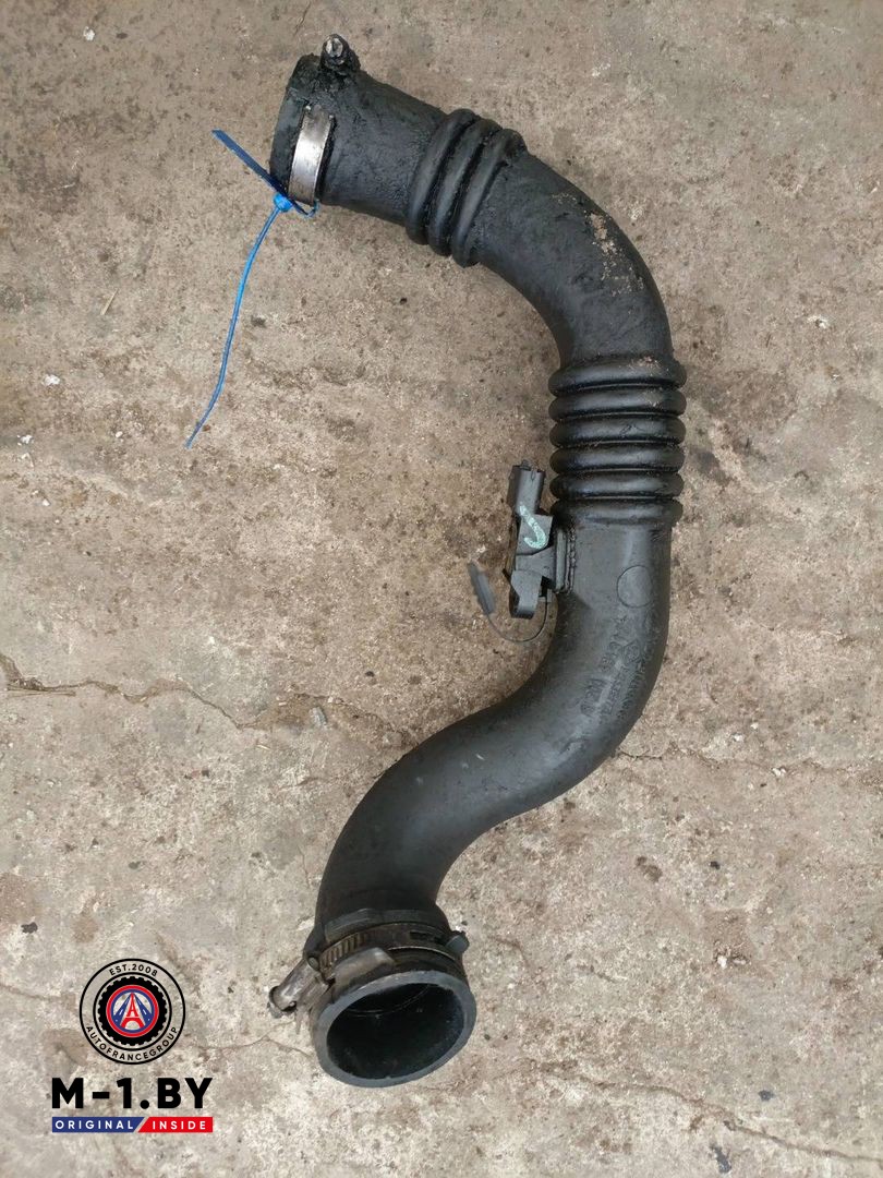 патрубок интеркулера Renault Espace 4 поколение (2002 - 2006), 2.2 л., дизель, 8200484318