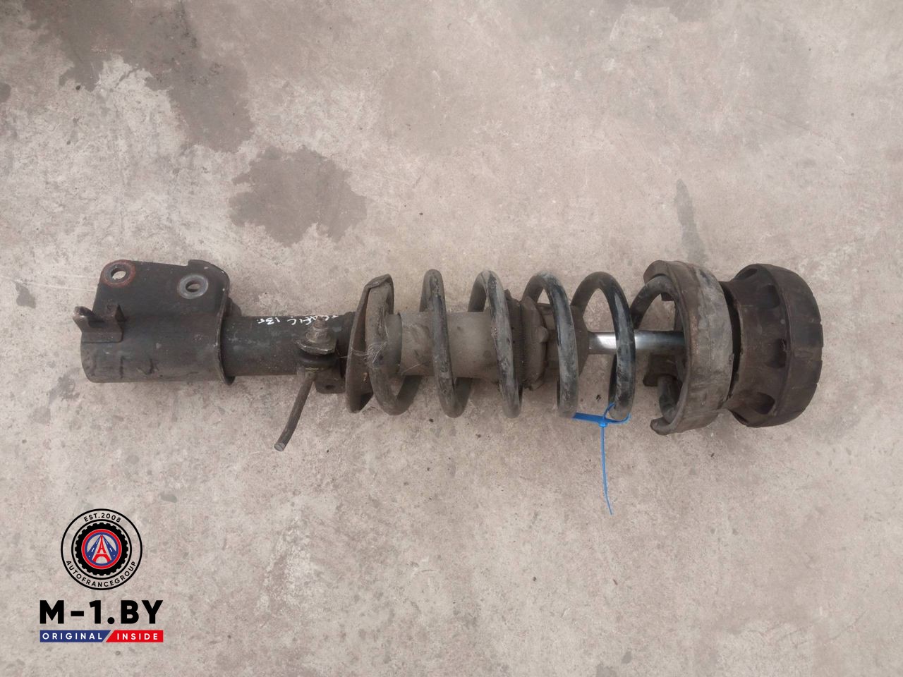 стойка передняя правая Renault Trafic 2 поколение [рестайлинг] 2012, 2.0 л., дизель